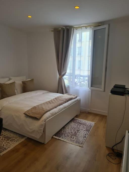 Tres Beau Studio Au Pied Du Metro Vincennes Exteriör bild